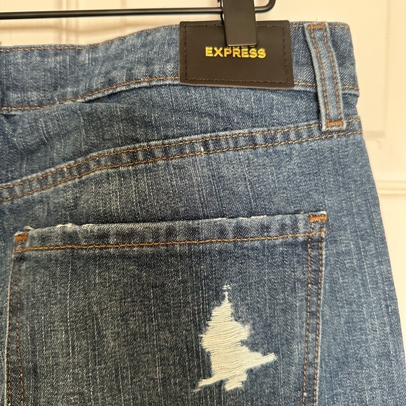 Express Mid Rise Ripped Boyfriend Jeans - Picture 3 of 4